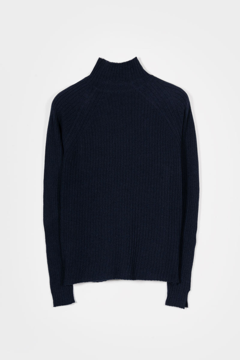 maglia-costine-cashmere-rigenerato-donna-euridice-blu - Rifò Lab Moda circolare made in Italy 