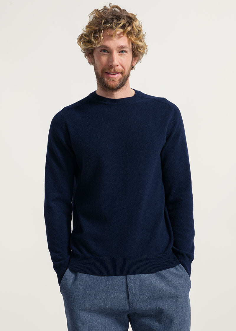 Blu Mora | paricollo uomo light cashmere sostenibile