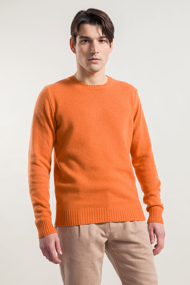 Arancio Becco D'oca | Maglione Uomo paricollo cashmere rigenerato