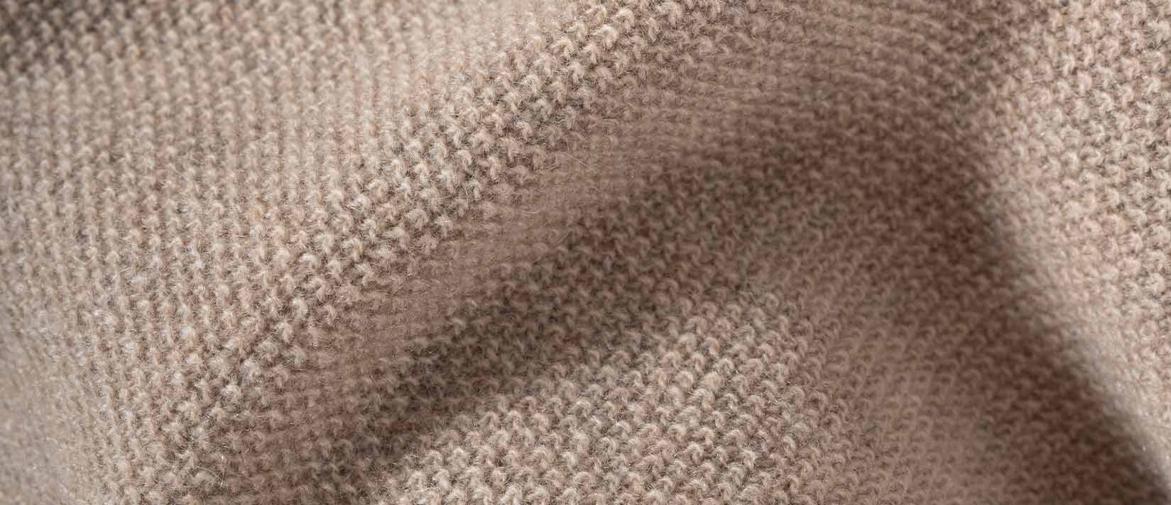 Light cashmere