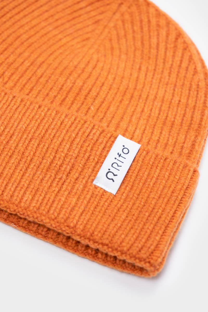 Arancio Becco D'oca | Cappello cashmere rigenerato