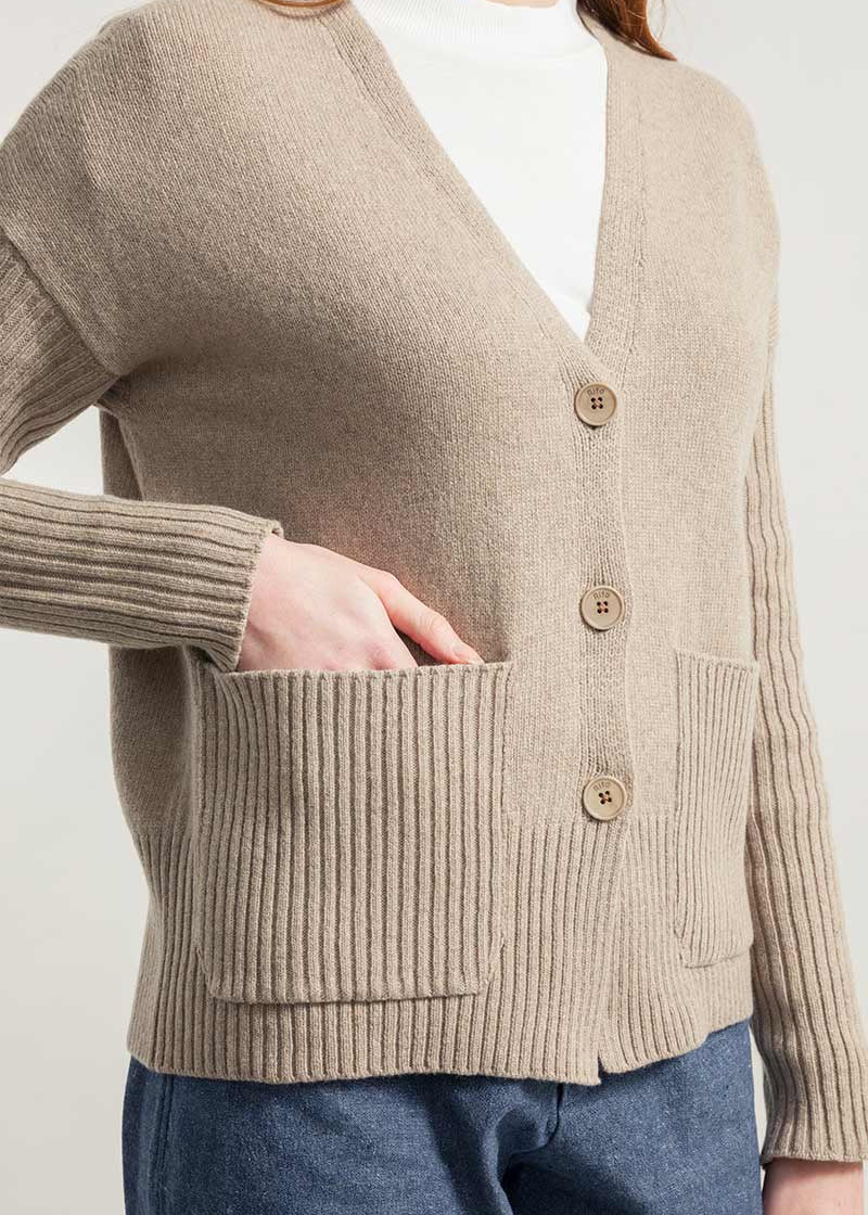 Beige Sabbia | Cardigan Donna Cashmere Rigenerato Fiorenza