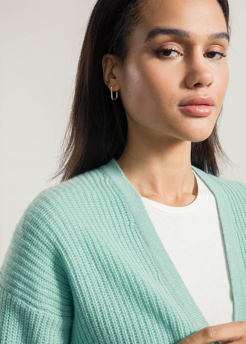 Verde Menta | Cardigan corto cashmere rigenerato