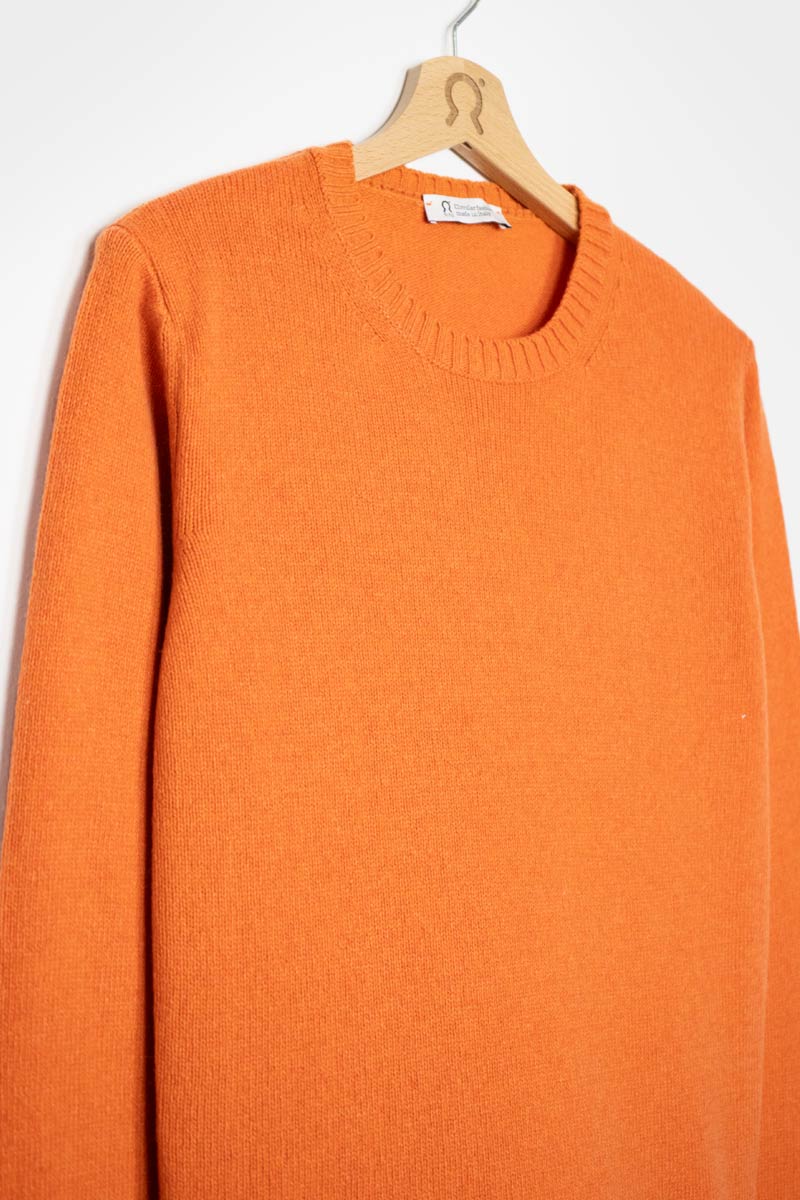 Arancio Becco D'oca | Maglione Uomo paricollo cashmere rigenerato