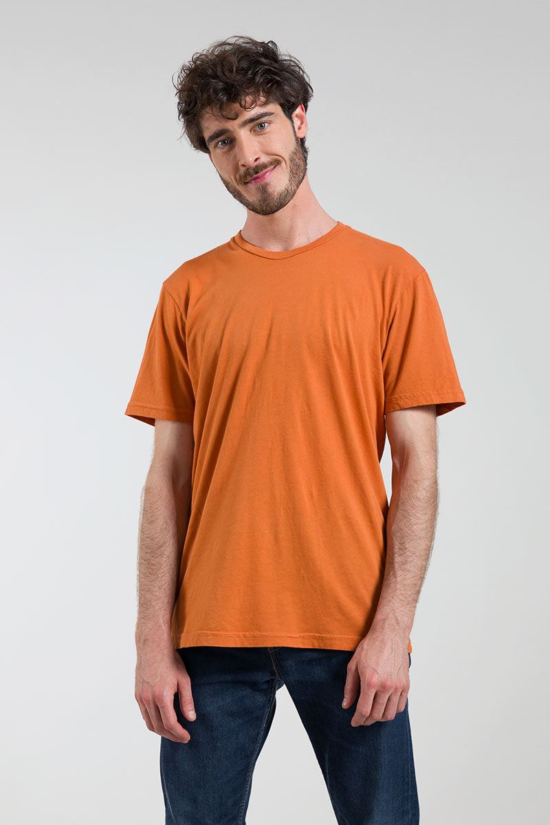 Arancio Argilla | tshirt cotone organico e cotone rigenerato uomo