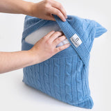 Azzurro Ortensia | Copricuscino trecce cashmere rigenerato