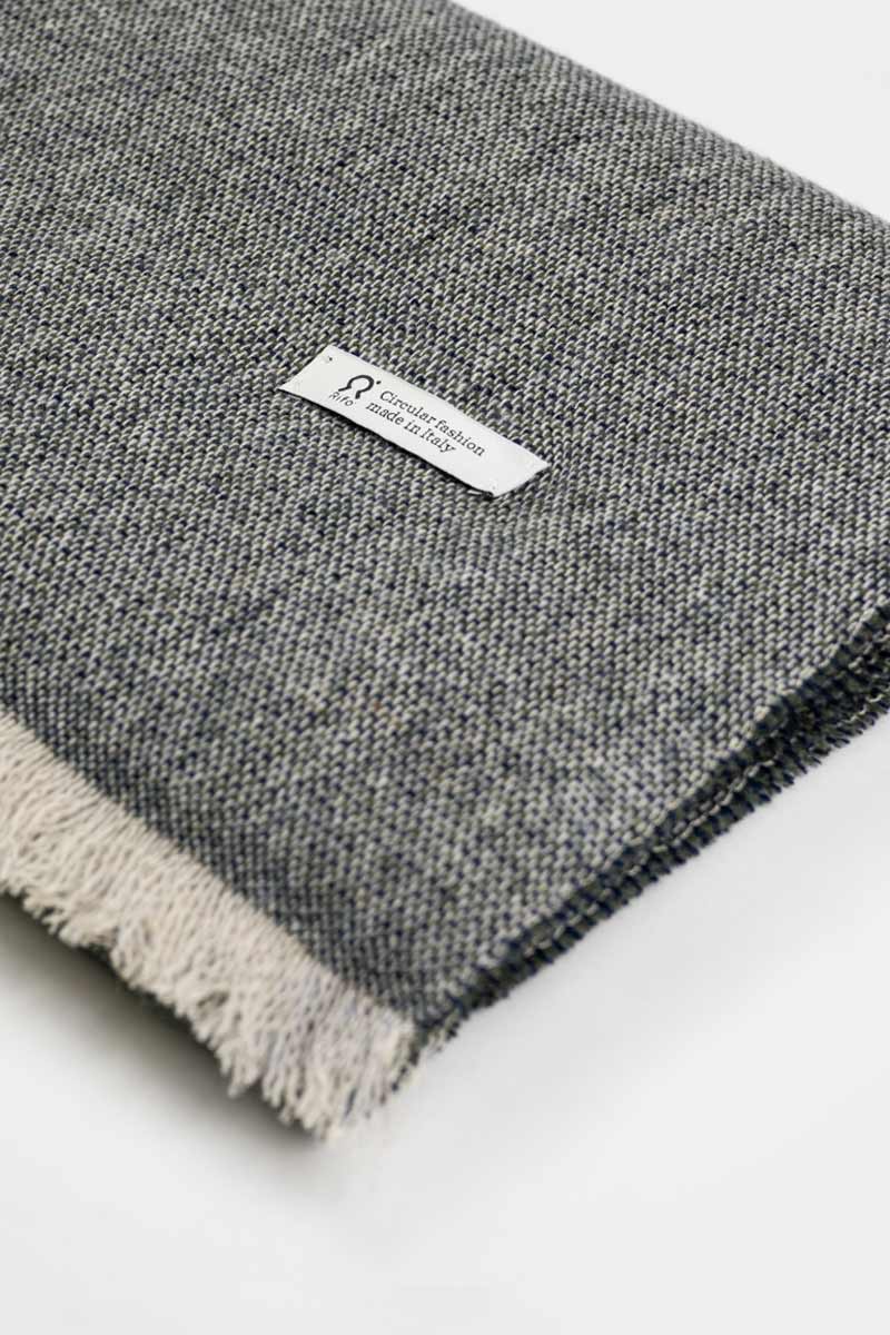 Grigio Ciottolo | Stola Cashmere Rigenerato Agape