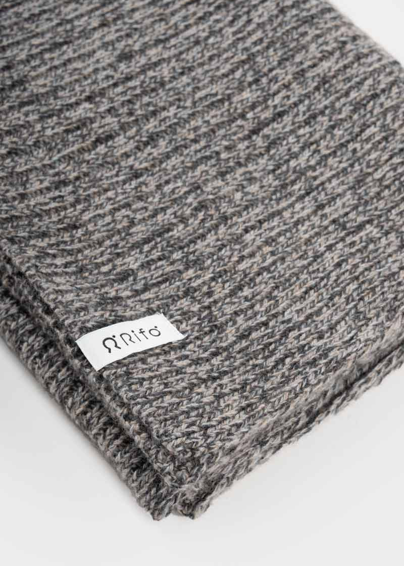 Sciarpa Uomo Cashmere Rigenerato Sandro - Rifò Moda Circolare Made in Italy