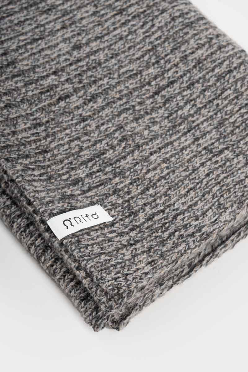Sciarpa Uomo Cashmere Rigenerato Sandro - Rifò Moda Circolare Made in Italy
