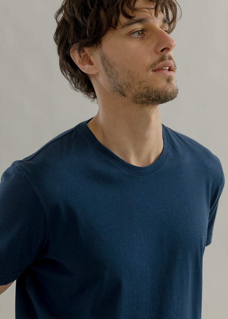 t shirt uomo cotone organico e cotone rigenerato blu - Elio