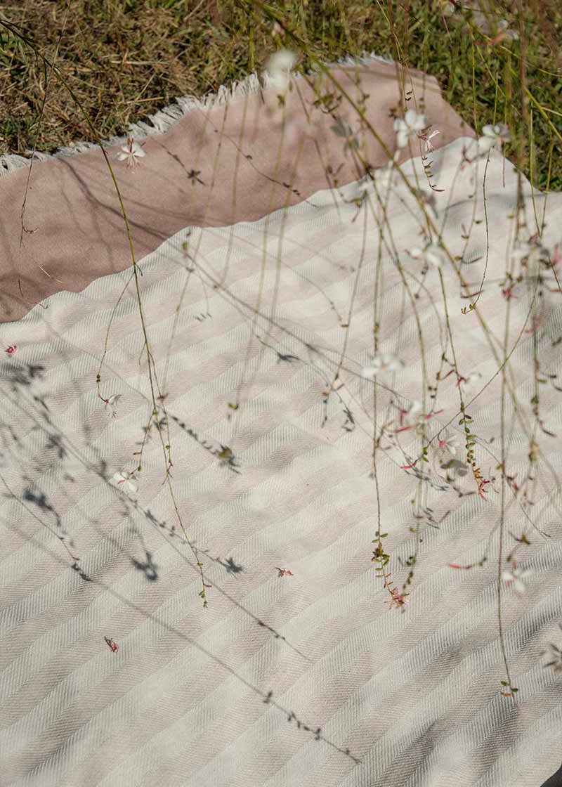 Telo Mare Cotone Rigenerato a righe Aurora - Rifò Lab Moda circolare made in Italy
