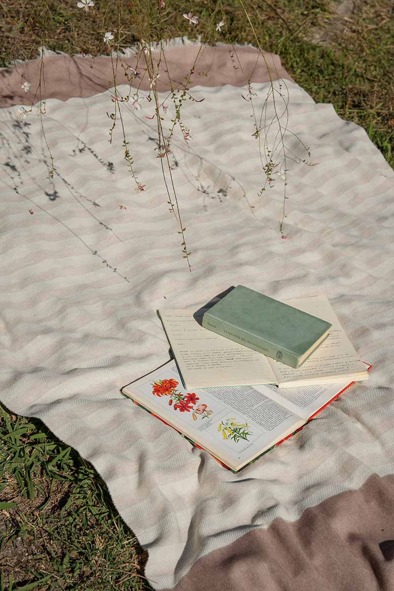 Telo Mare Cotone Rigenerato a righe Aurora - Rifò Lab Moda circolare made in Italy