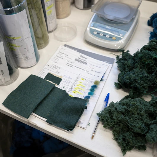 Textile Tours Rifo Gallery Filatura Come si crea il colore nel cashmere rigenerato Rifo Moda Circolare Made in Italy.webp