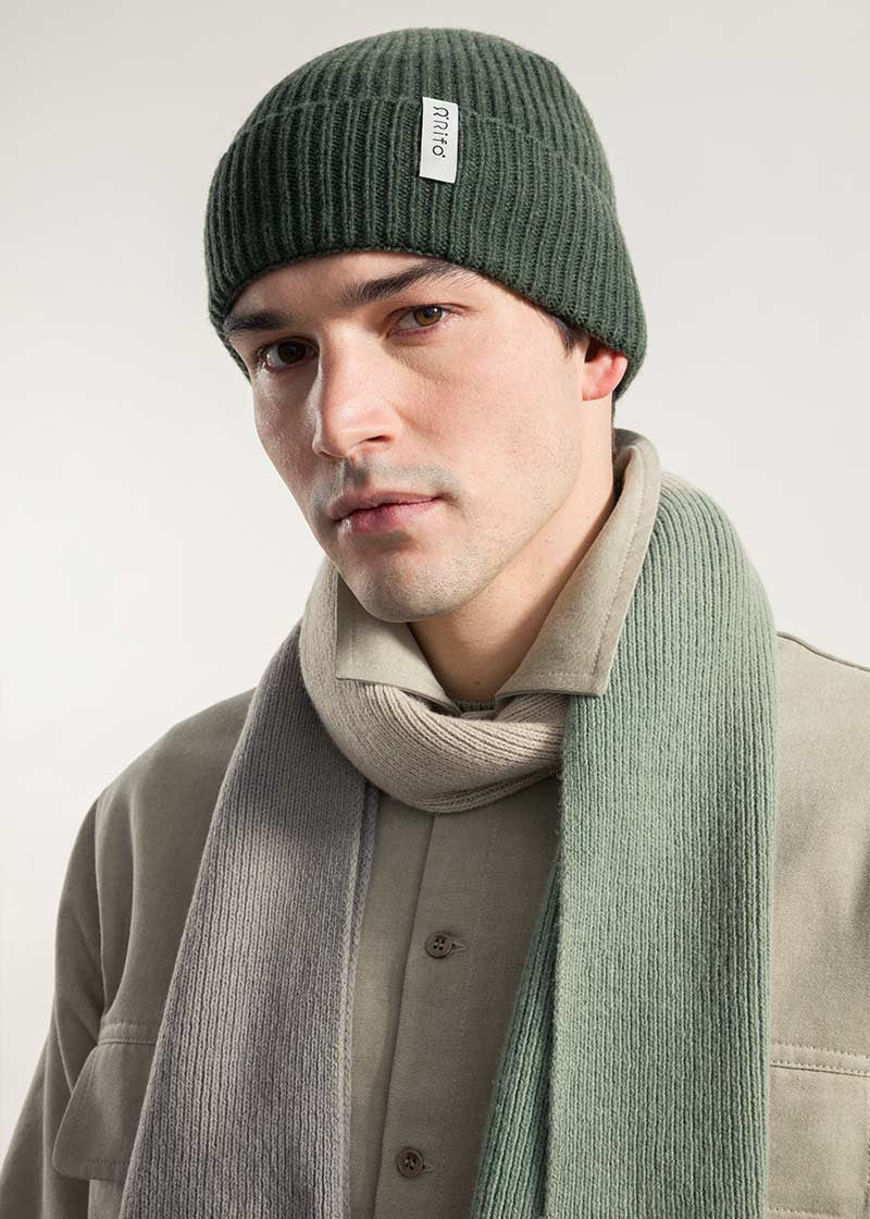 Verde Foresta | Cappello cashmere rigenerato