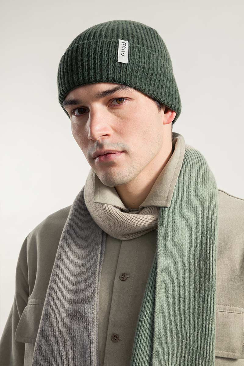 Verde Foresta | Cappello cashmere rigenerato