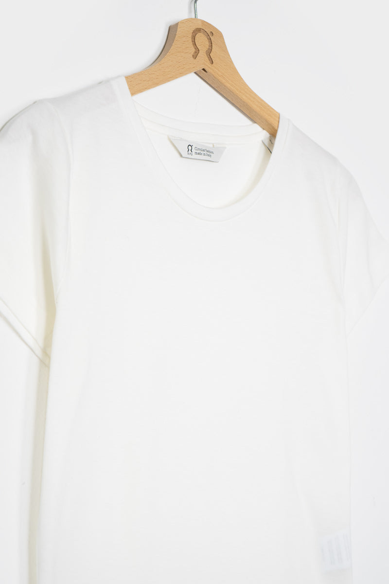 Bianco Latte | tshirt donna cotone organico e cotone rigenerato