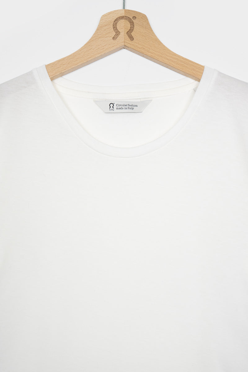 Bianco Latte | tshirt donna cotone organico e cotone rigenerato