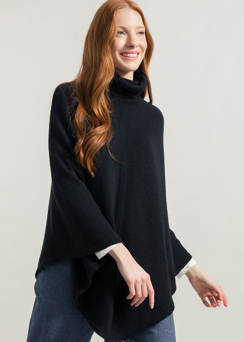 Nero Ardesia | Poncho cashmere rigenerato collo alto