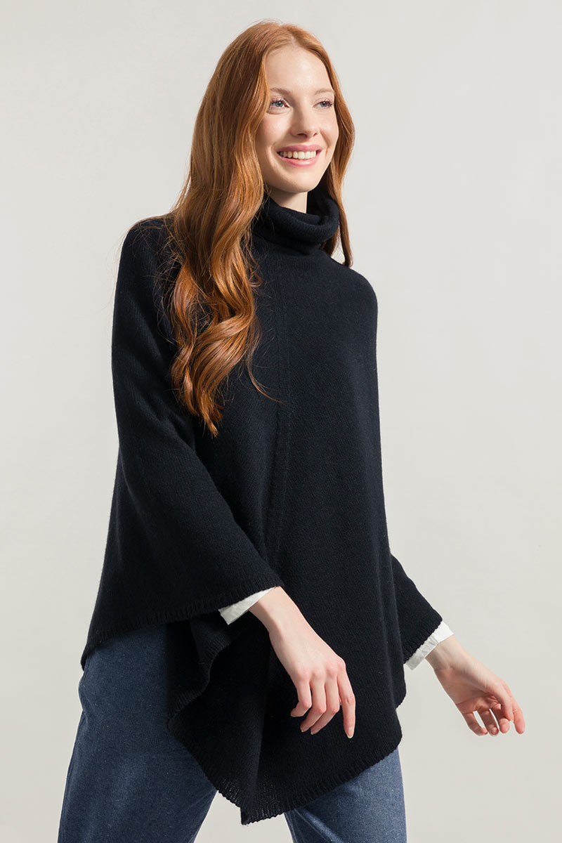 Nero Ardesia | Poncho cashmere rigenerato collo alto