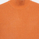 Arancio Becco D'oca | Maglia collo alto cashmere rigenerato