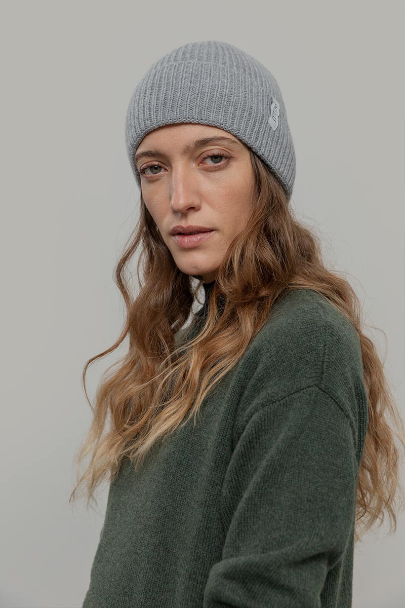 Cappello Cashmere rigenerato Marcello - Rifò Lab Moda circolare made in Italy