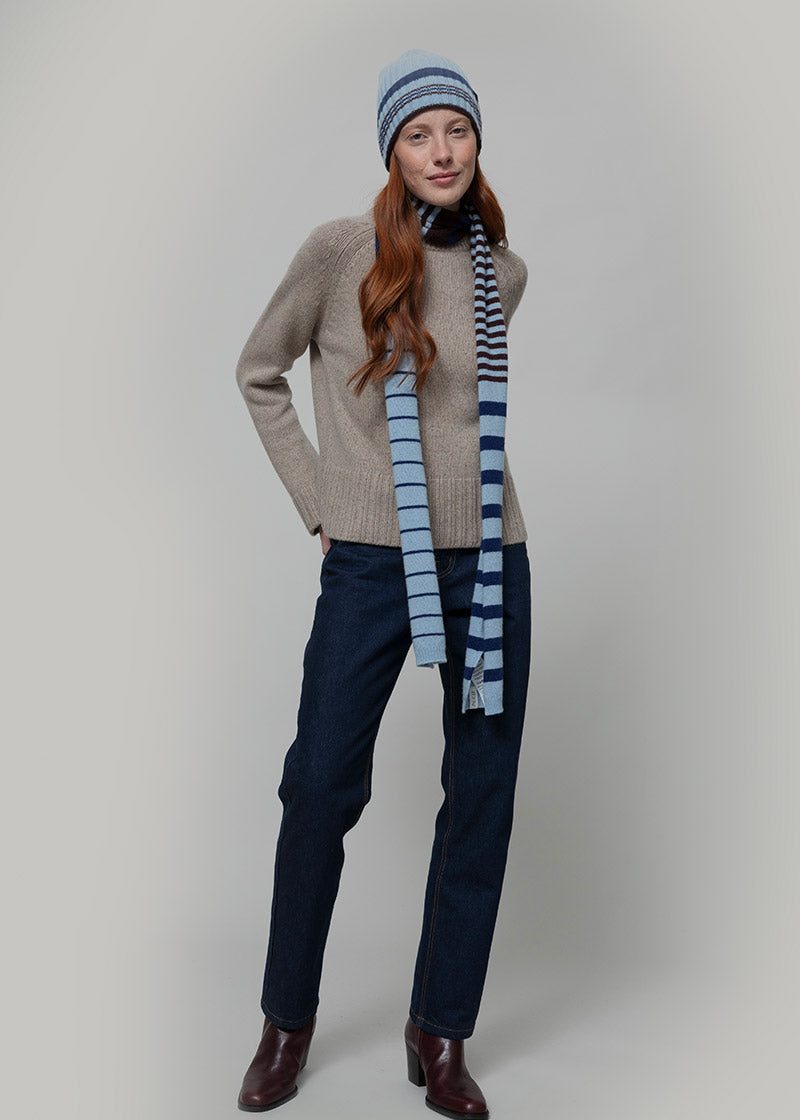 Cappello Cashmere Beanie Invernale a Righe Azzurro Mira - Rifò Lab Moda circolare made in Italy