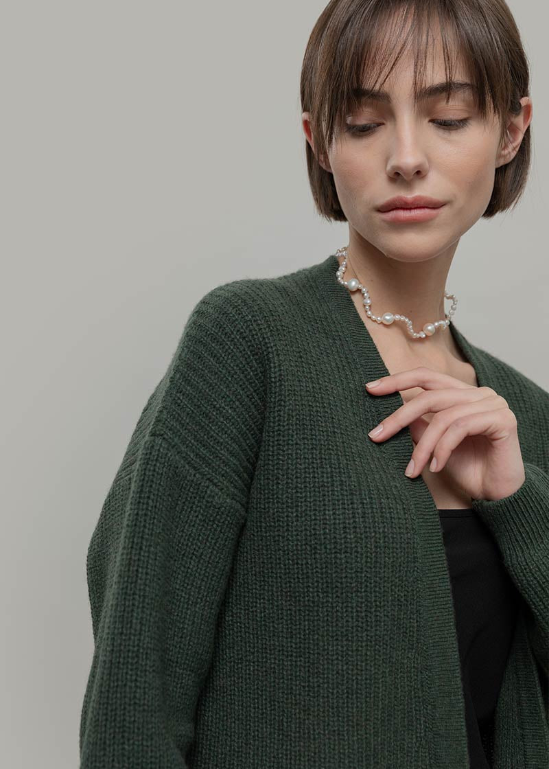 Verde Foresta | Cardigan corto cashmere rigenerato