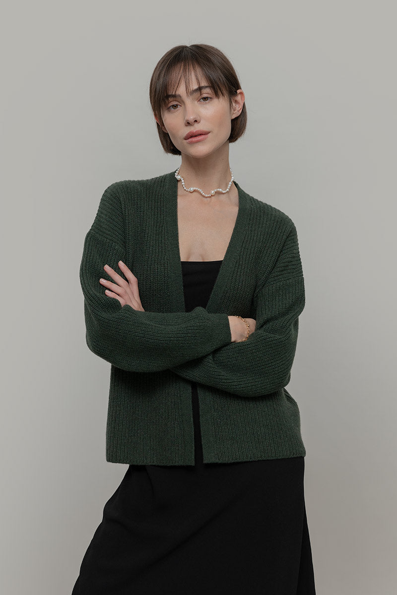 Verde Foresta | Cardigan corto cashmere rigenerato