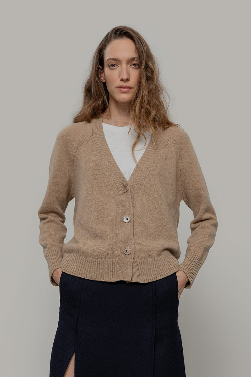 Cardigan con bottoni Donna Cashmere Rigenerato Tosca- Rifò Lab Moda circolare made in Italy 
