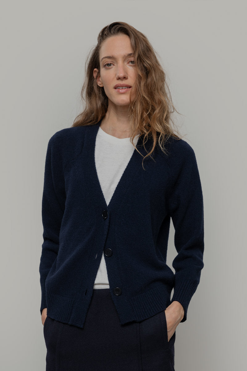 Cardigan con bottoni Donna Cashmere Rigenerato Tosca- Rifò Lab Moda circolare made in Italy 
