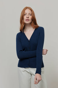 Cardigan con Bottoni Donna Lana Extrafine Sonia  - Rifò Lab Moda circolare made in Italy
Blu Abisso