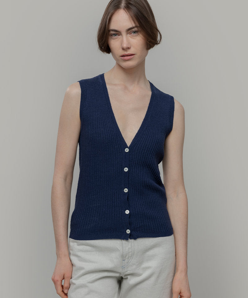 gilet con bottoni donna Lilia - gilet elegante donna seta rigenerata - Rifò Lab Moda circolare made in Italy