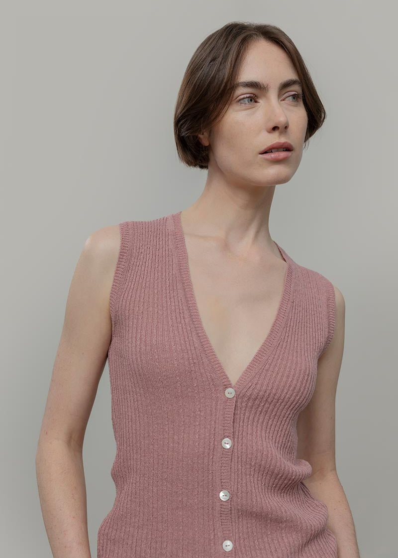 gilet con bottoni donna Lilia - gilet elegante donna seta rigenerata - Rifò Lab Moda circolare made in Italy