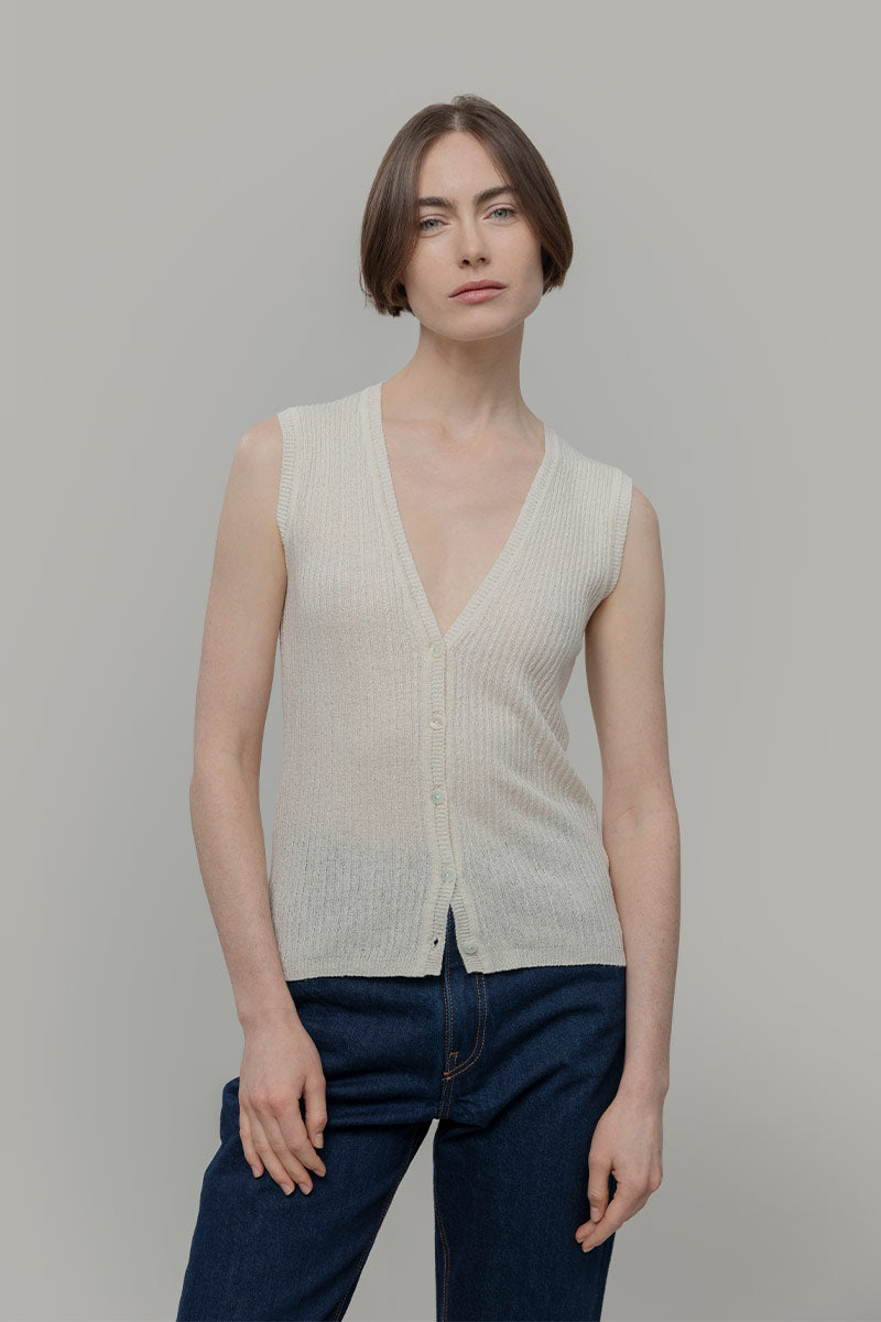 gilet con bottoni donna Lilia - gilet elegante donna seta rigenerata - Rifò Lab Moda circolare made in Italy