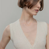 gilet con bottoni donna Lilia - gilet elegante donna seta rigenerata - Rifò Lab Moda circolare made in Italy