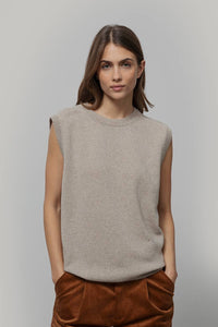 Gilet Donna in Maglia Cashmere Rigenerato Angela Smanicato Donna - Rifò Lab Moda circolare made in Italy
Beige Sabbia