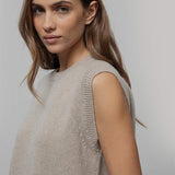 Gilet Donna in Maglia Cashmere Rigenerato Angela Smanicato Donna - Rifò Lab Moda circolare made in Italy
Beige Sabbia