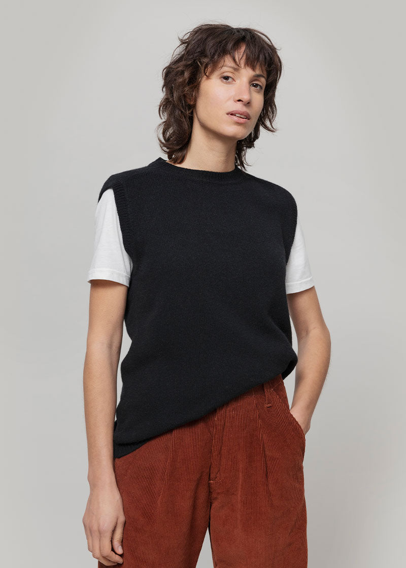 Gilet Donna in Maglia Cashmere Rigenerato Angela Smanicato Donna - Rifò Lab Moda circolare made in Italy
Nero Ardesia