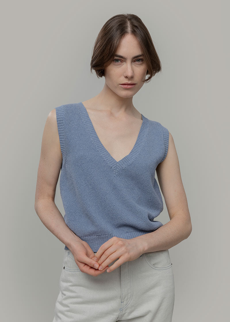 Gilet da donna in jeans senza maniche con parte anteriore Gilet da donna in jeans senza maniche con parte anteriore