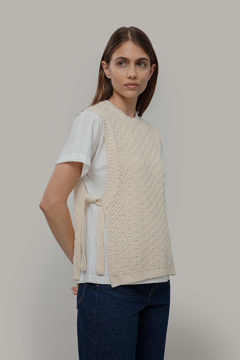 Smanicato Donna Gilet Crochet Cotone Amanda  - Rifò Lab Moda circolare made in Italy