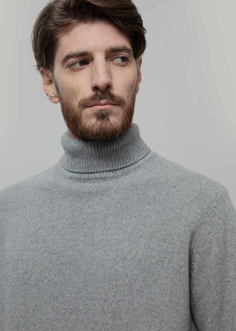 Dolcevita Uomo Cashmere Riciclato Maglione Collo Alto Uomo Dimitri - Rifò Lab Moda circolare made in Italy
Grigio Calce
