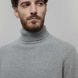 Dolcevita Uomo Cashmere Riciclato Maglione Collo Alto Uomo Dimitri - Rifò Lab Moda circolare made in Italy
Grigio Calce