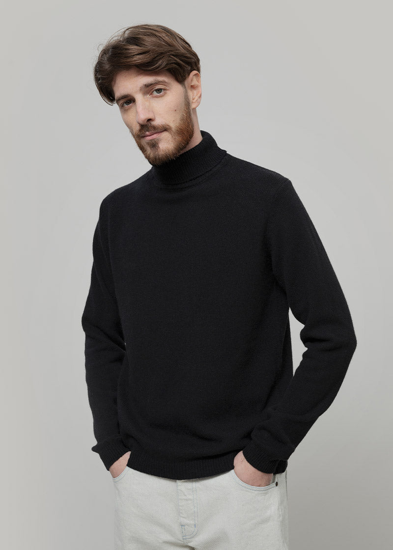 Dolcevita Uomo Cashmere Riciclato Maglione Collo Alto Uomo Dimitri - Rifò Lab Moda circolare made in Italy
Nero Ardesia