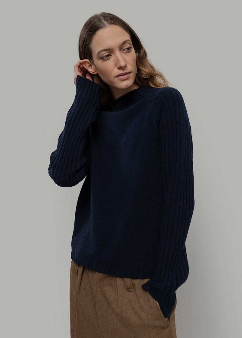 Maglia Lupetto Donna Cashmere Rigenerato Loretta - Rifò Lab Moda circolare made in Italy