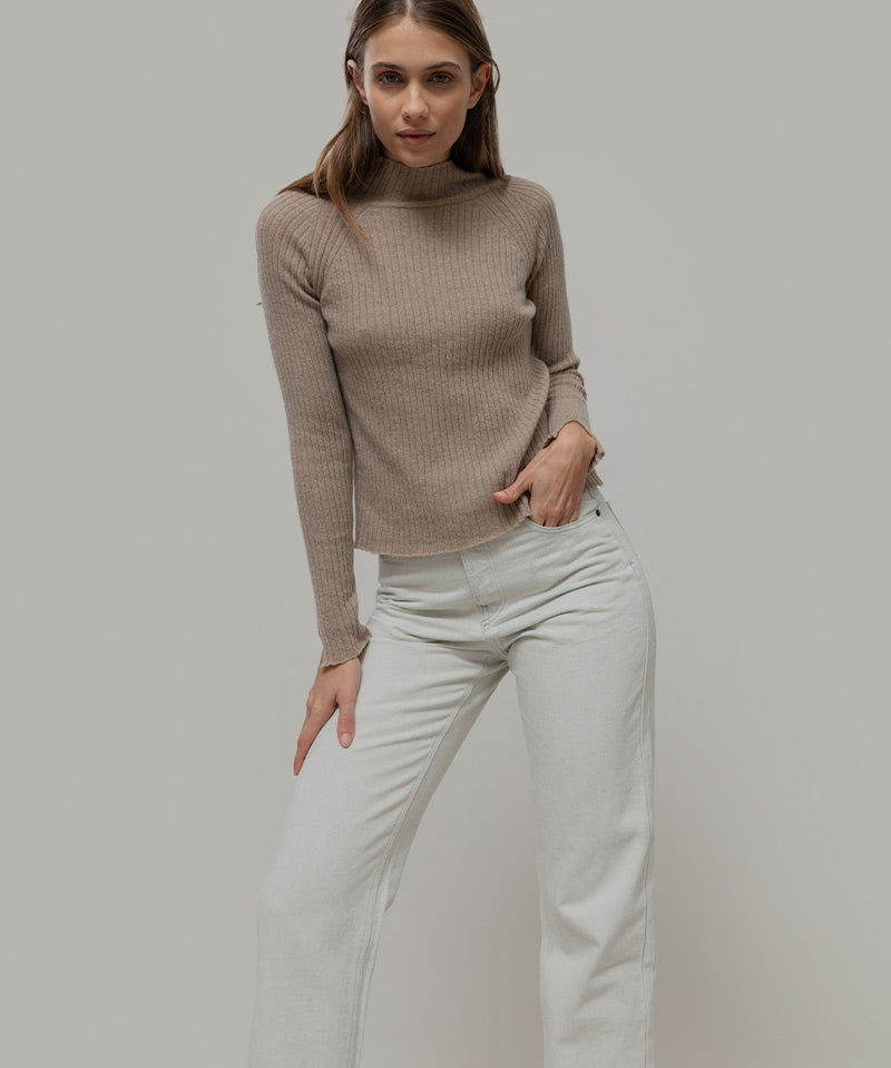 maglia-costine-cashmere-rigenerato-donna-euridice-beige - Rifò Lab Moda circolare made in Italy 