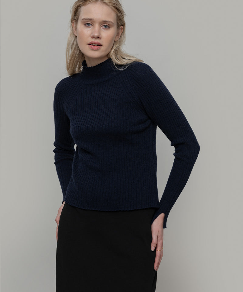 maglia-costine-cashmere-rigenerato-donna-euridice-blu - Rifò Lab Moda circolare made in Italy 