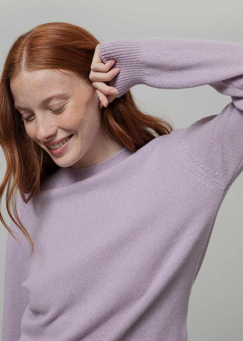 Maglia Donna Cashmere Rigenerato Edda - Rifò
Lilla Lavanda