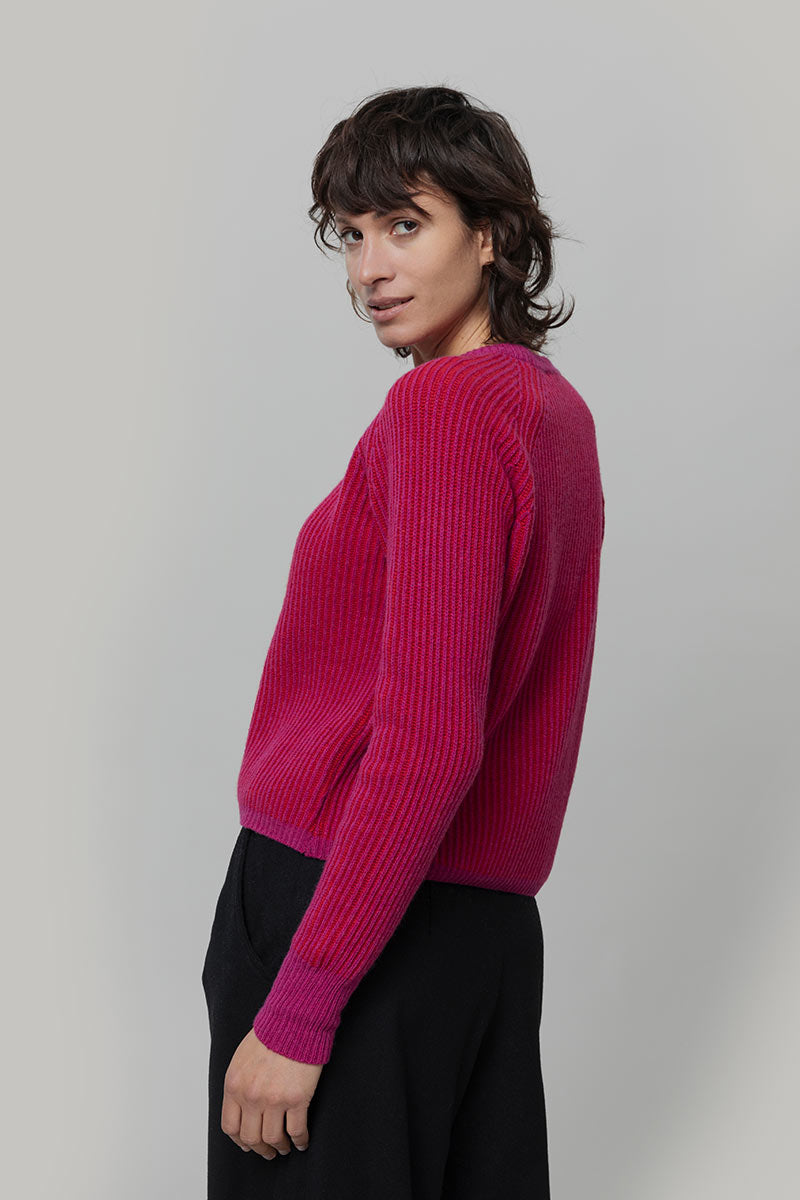 Maglione Cashmere Donna Cropped Emilia  - Rifò Lab Moda circolare made in Italy
Rosa-Rosso