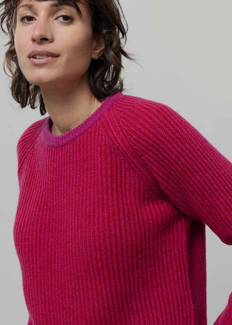 Maglione Cashmere Donna Cropped Emilia  - Rifò Lab Moda circolare made in Italy
Rosa-Rosso