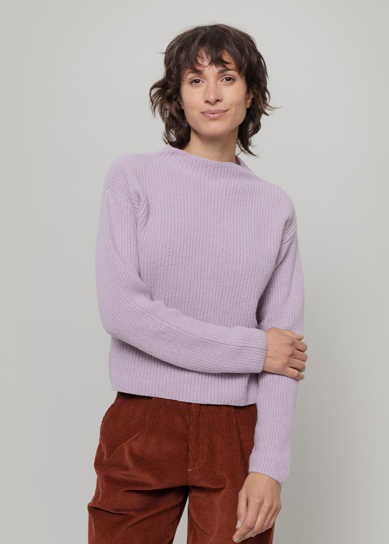 Maglia Donna Cashmere Rigenerato Melissa  - Rifò Lab Moda circolare made in Italy
Lilla Lavanda